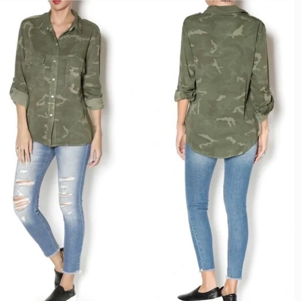 Sanctuary Green Camo Boyfriend Button Up Shirt
